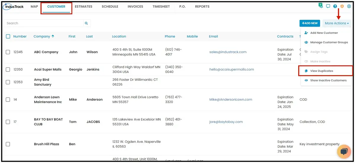 Opening the duplicate customers view in the Customer module